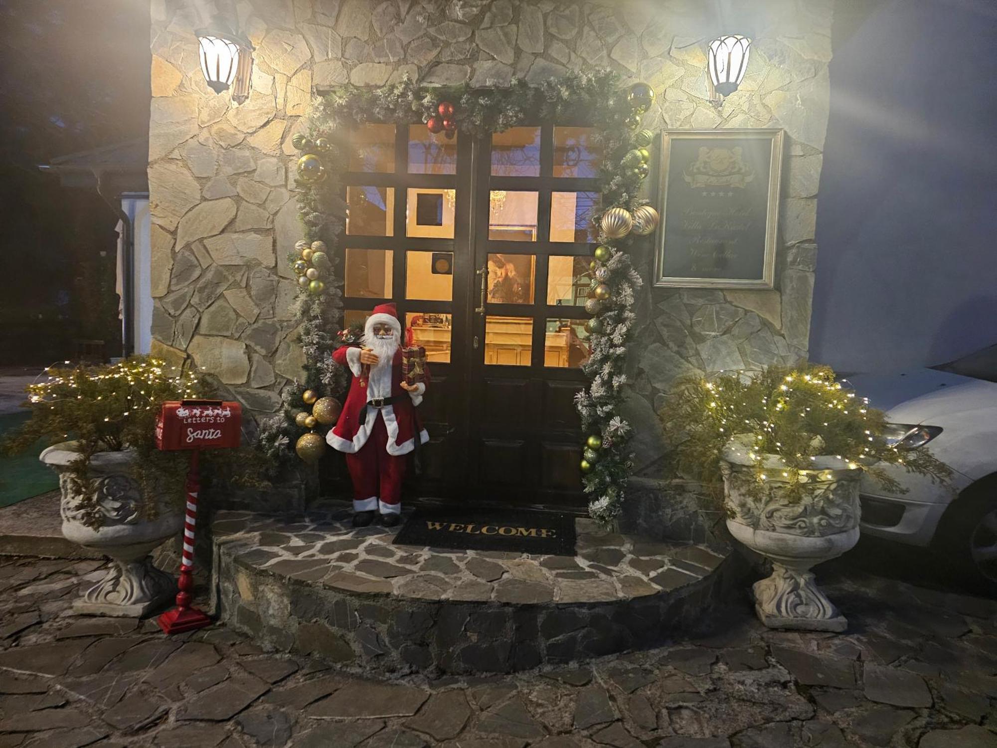 Hotel Boutique Vila Lakastel Sinaia Zewnętrze zdjęcie
