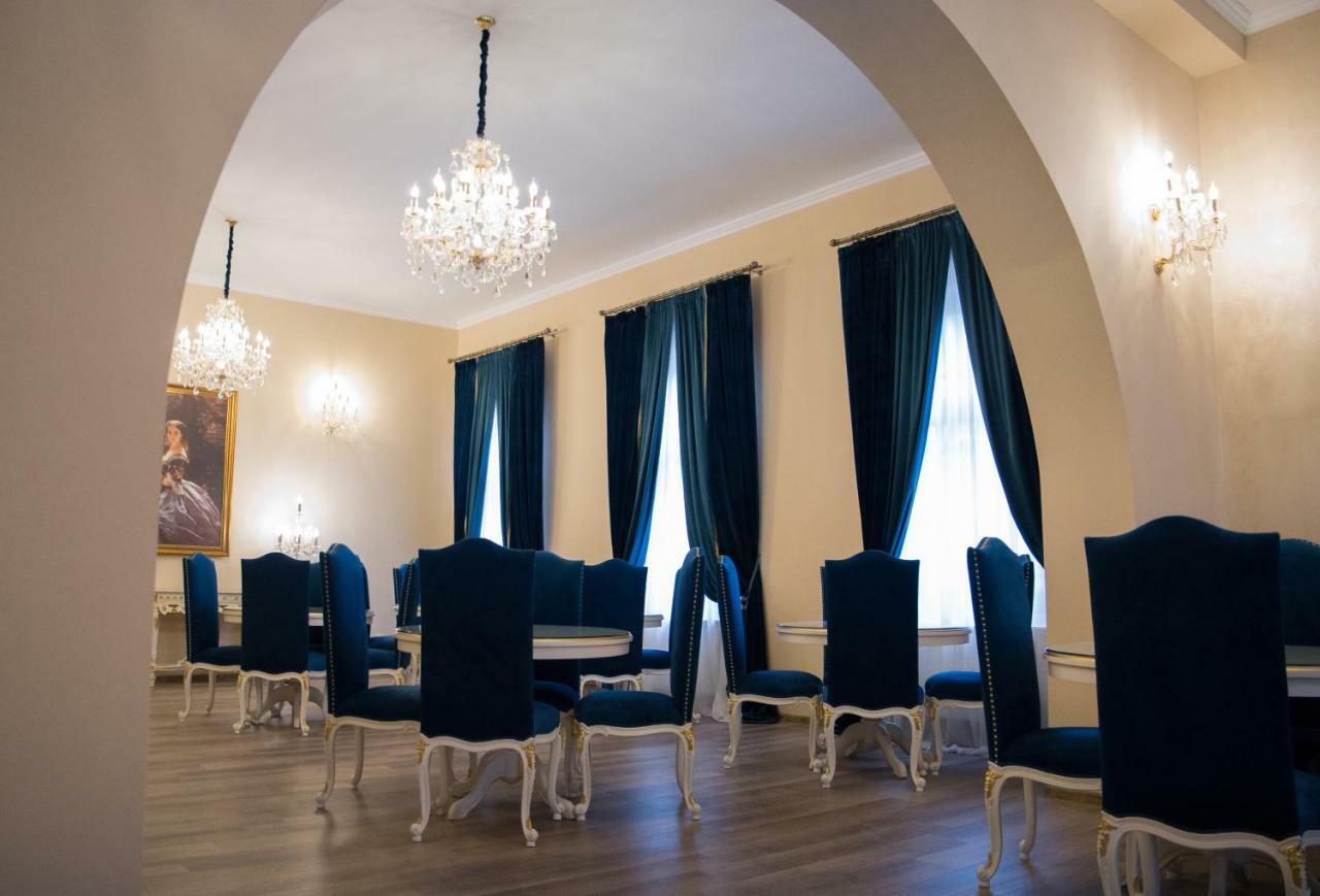 Hotel Boutique Vila Lakastel Sinaia Zewnętrze zdjęcie