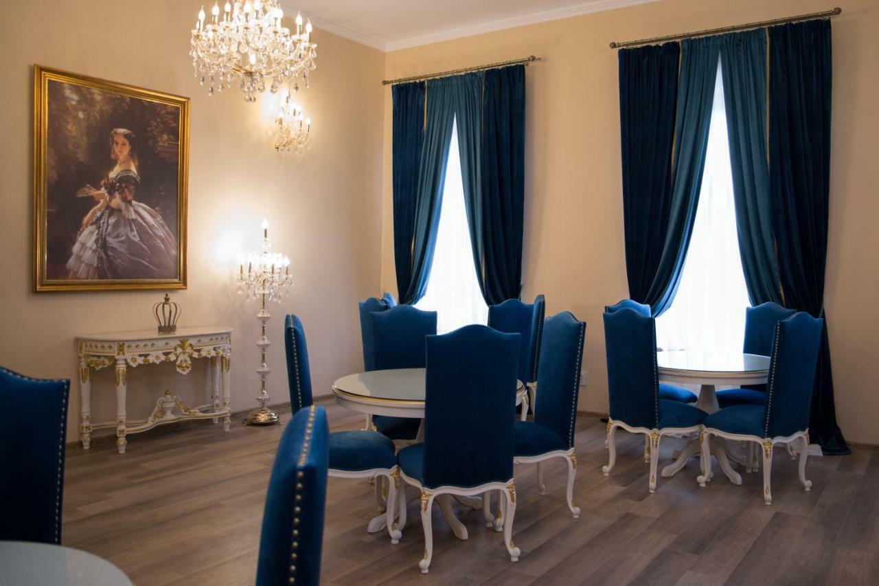 Hotel Boutique Vila Lakastel Sinaia Zewnętrze zdjęcie