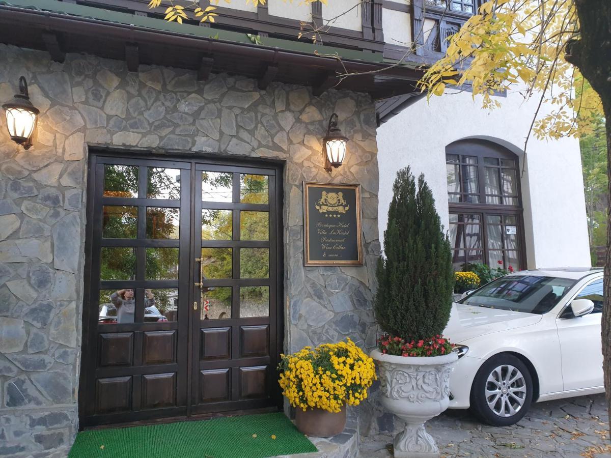 Hotel Boutique Vila Lakastel Sinaia Zewnętrze zdjęcie