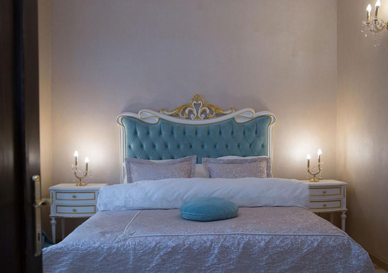 Hotel Boutique Vila Lakastel Sinaia Zewnętrze zdjęcie